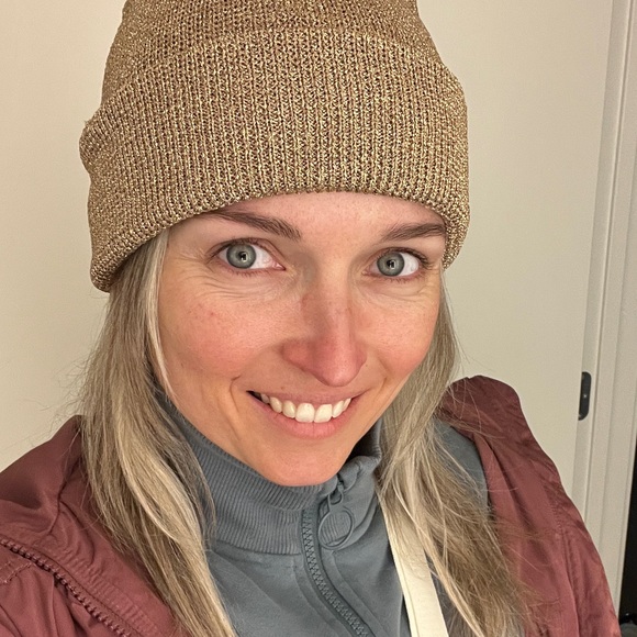 Meet your Posher, Veda - Picture 1 of 1